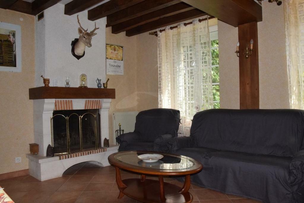 La Ferme Des Cailloux Βίλα Sassay Εξωτερικό φωτογραφία